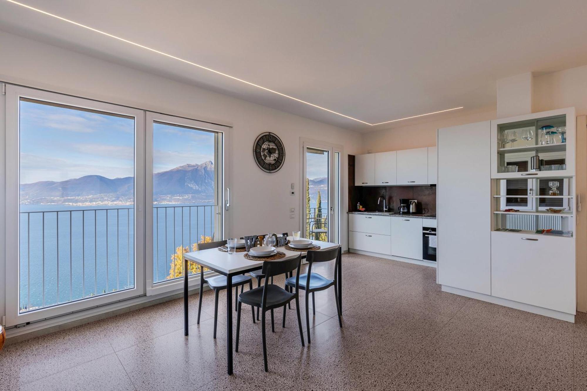 Casa Serena Lake View Torri Del Benaco Exteriör bild