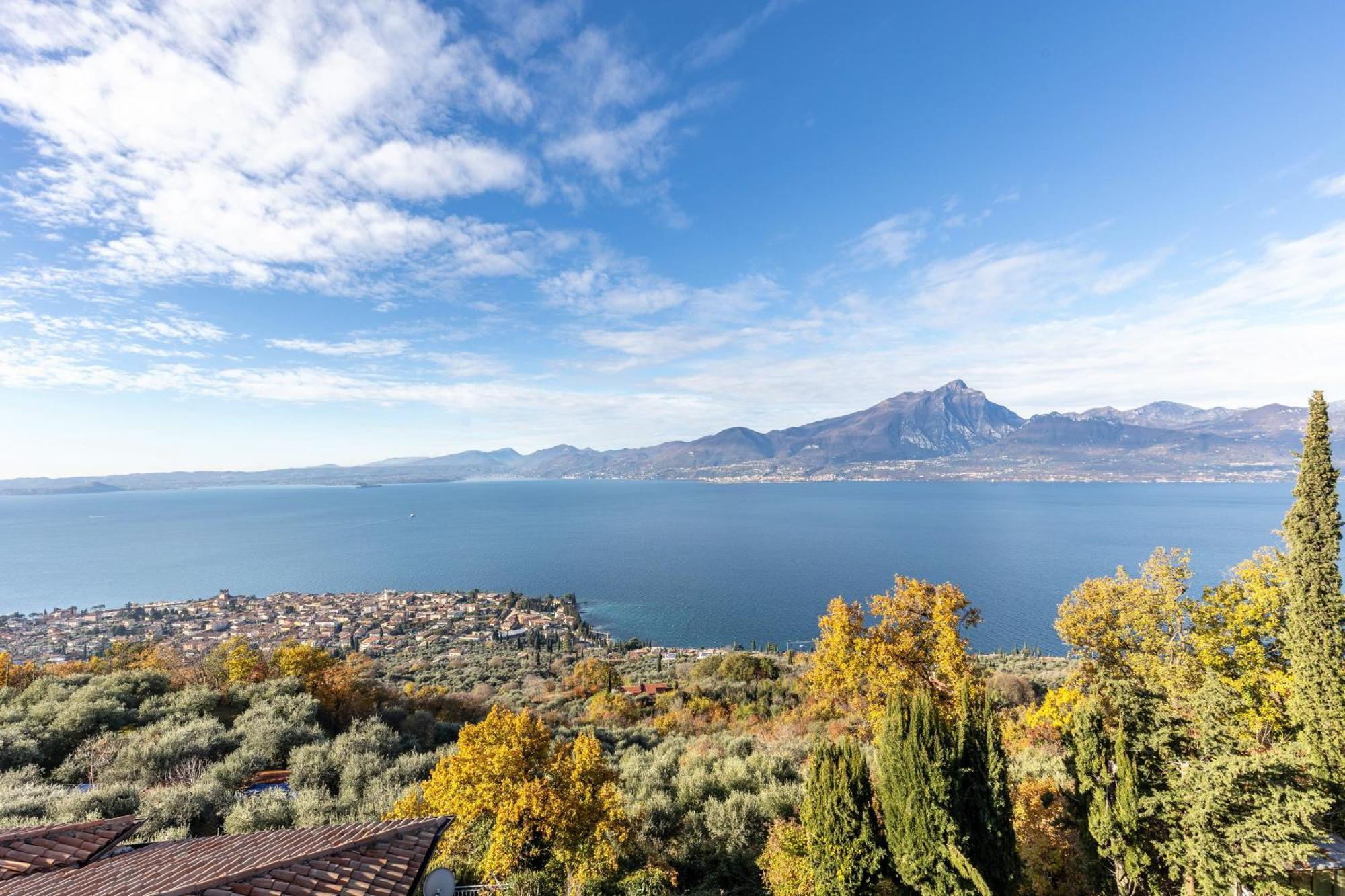 Casa Serena Lake View Torri Del Benaco Exteriör bild